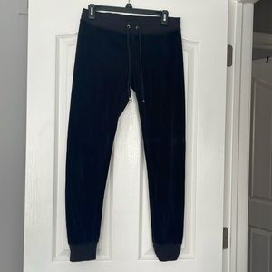 Cute Juicy pants cuffed at the bottom